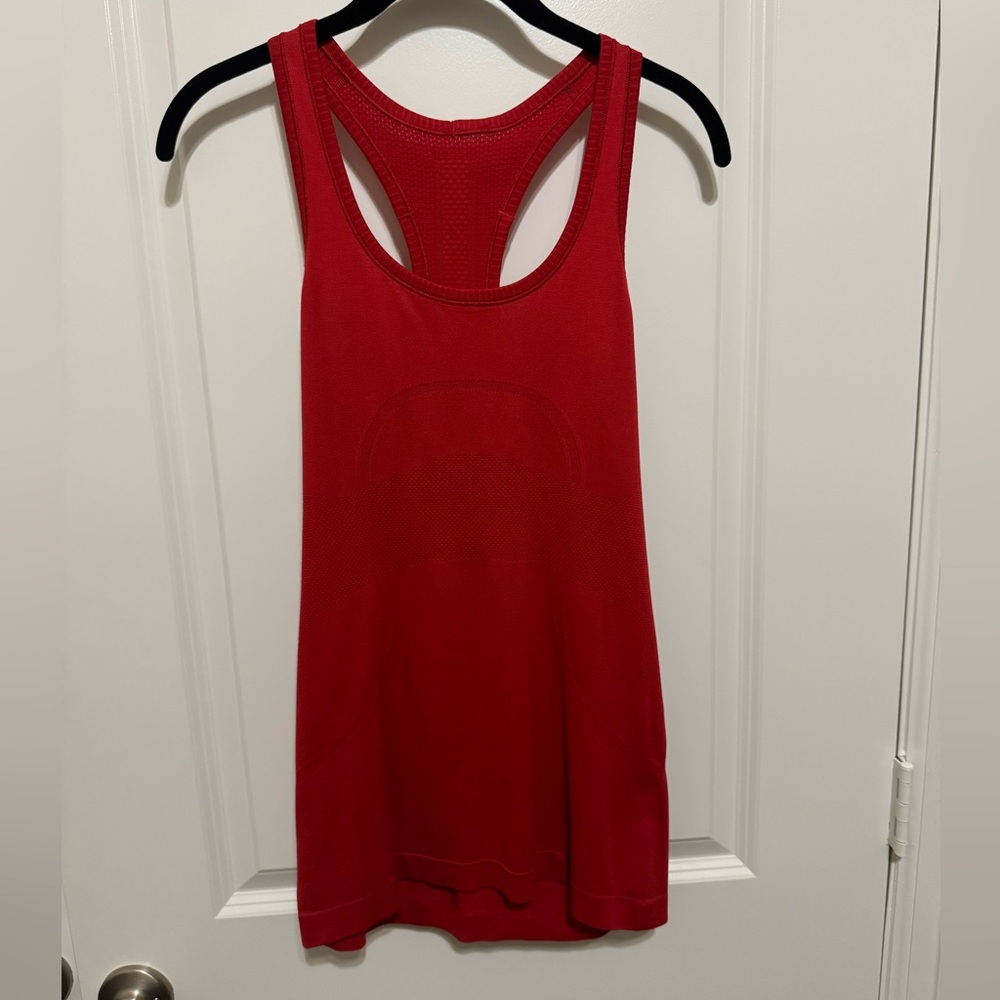 Lululemon Swiftly Tech Racerback.  Size 8. EUC.